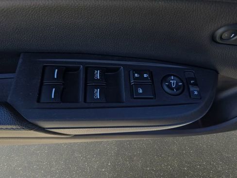Used 2017 Acura ILX FWD image 30