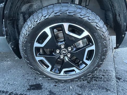 Used 2022 Ford Maverick Lariat image 23