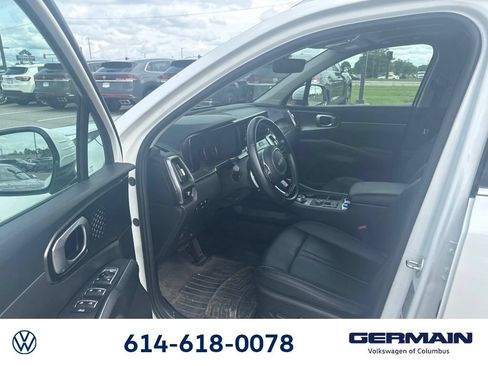 Used 2022 Kia Sorento EX w/ Panoramic Sunroof Package AWD/4WD image 20