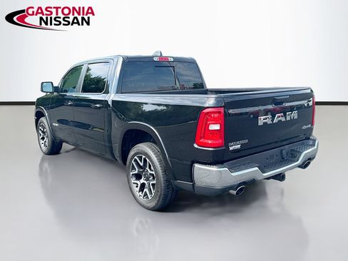 Used 2025 RAM 1500 Laramie AWD/4WD image 6