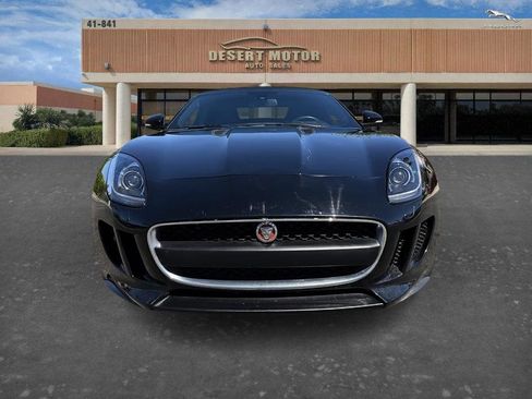 Used 2017 Jaguar F-TYPE Premium image 10