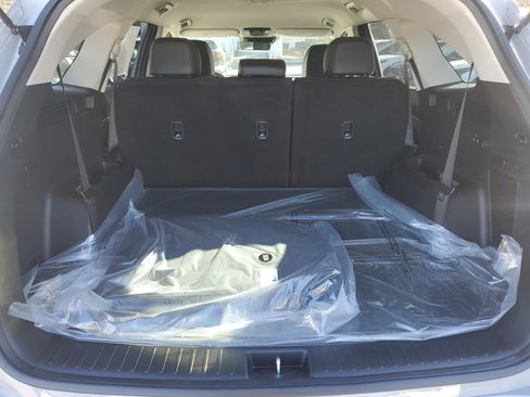 New 2026 Kia Sorento S image 8