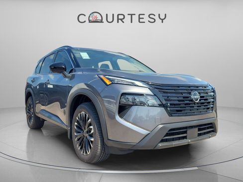 New 2026 Nissan Rogue SV image 5