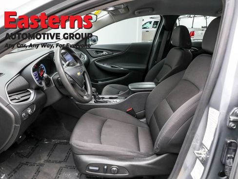 Used 2024 Chevrolet Malibu LT image 14