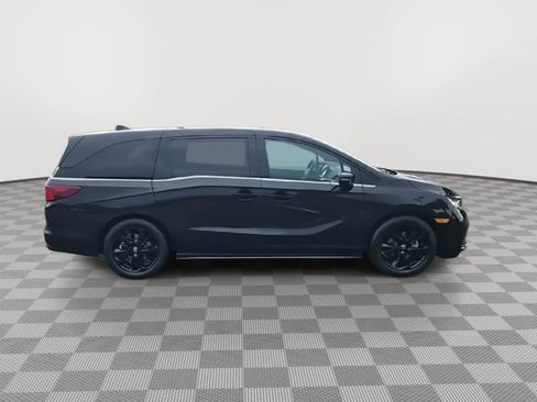 Used 2023 Honda Odyssey Sport image 9