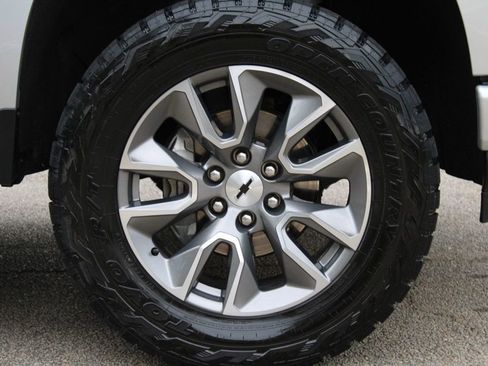 Used 2020 Chevrolet Silverado 1500 RST image 37