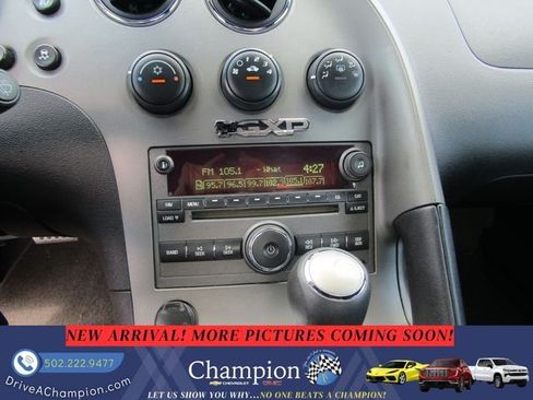 Used 2007 Pontiac Solstice GXP w/ Premium Package RWD image 13