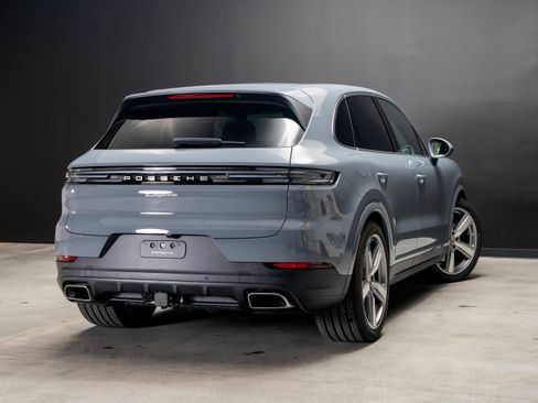 New 2026 Porsche Cayenne AWD/4WD image 7