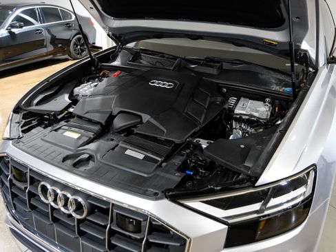 Used 2022 Audi Q8 Premium Plus w/ Premium Plus Package image 53
