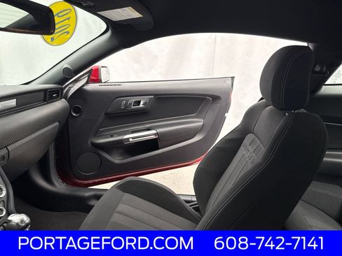 Used 2019 Ford Mustang Coupe RWD image 18