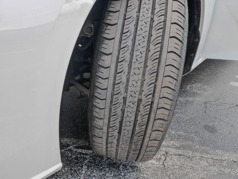 Used 2025 Nissan Altima 2.5 SV FWD image 30