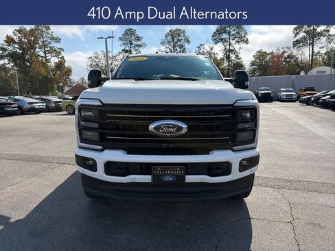 Used 2025 Ford F250 Platinum image 14