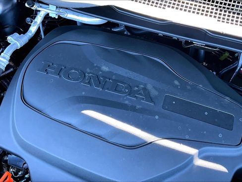 New 2026 Honda Odyssey Touring image 17