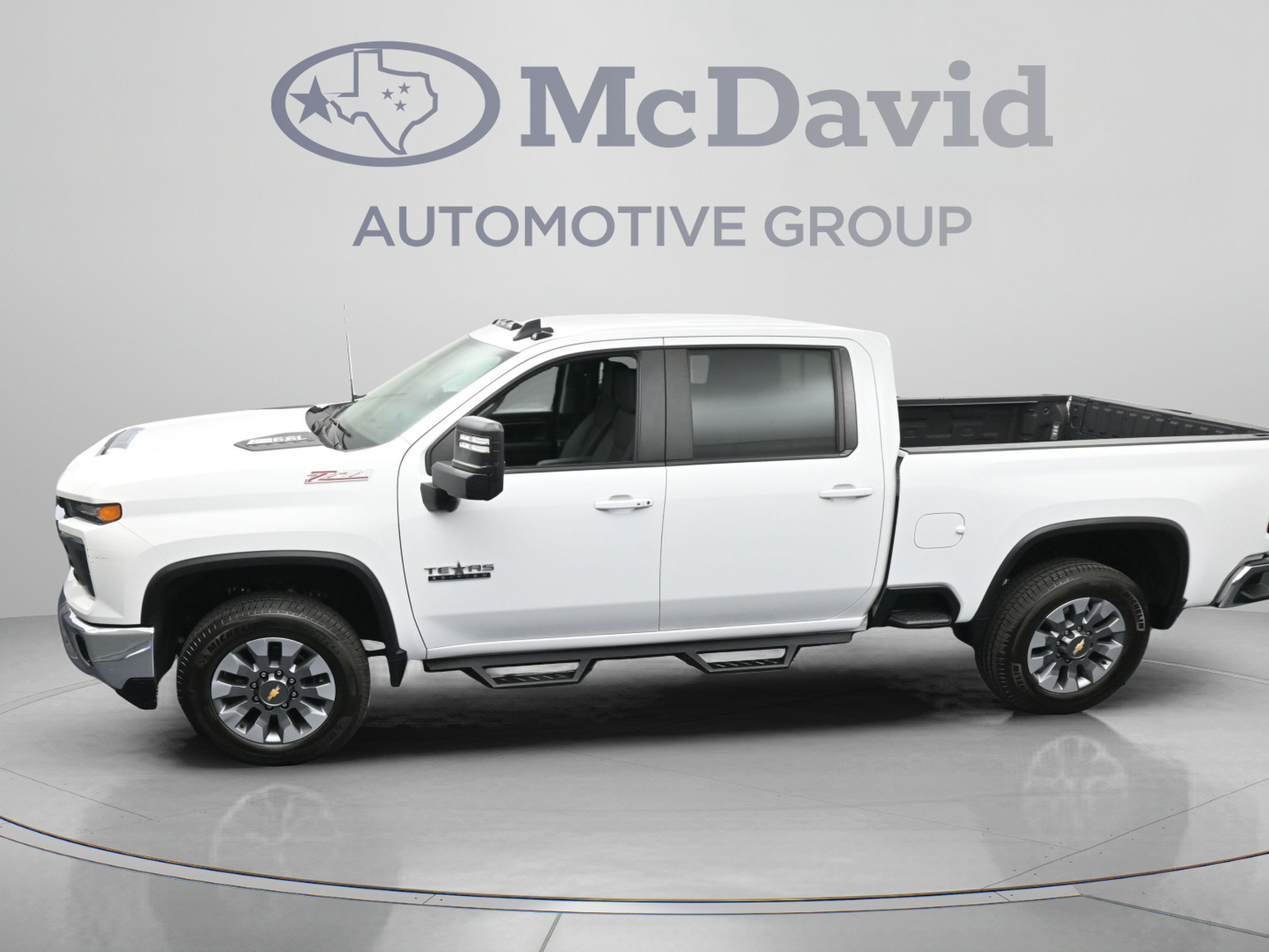 Used 2024 Chevrolet Silverado 2500 LT w/ Texas Edition AWD/4WD image 35