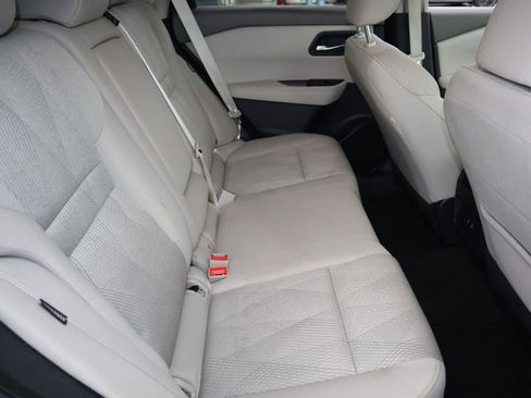 Certified 2025 Nissan Rogue SV AWD/4WD image 24