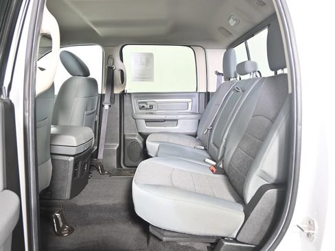 Used 2017 RAM 1500 Big Horn AWD/4WD image 17