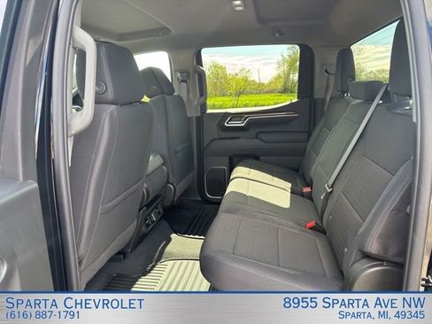 Used 2025 Chevrolet Silverado 1500 LT AWD/4WD image 29