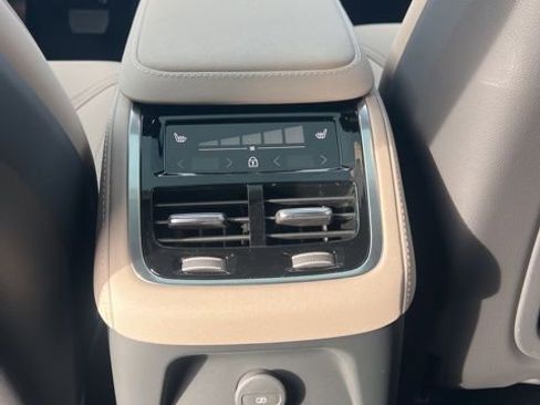 New 2026 Volvo XC90 T8 Plus w/ Protection Package Premier AWD/4WD image 26