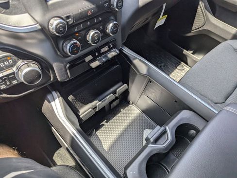 Used 2023 RAM 1500 Big Horn image 34