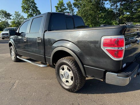 Used 2013 Ford F150 XLT w/ Mid Equipment Group AWD/4WD image 10