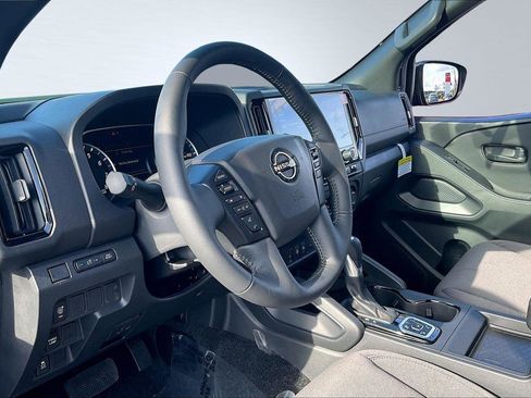 New 2026 Nissan Frontier SV image 7