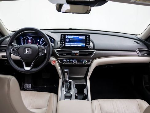 Used 2018 Honda Accord EX-L image 11