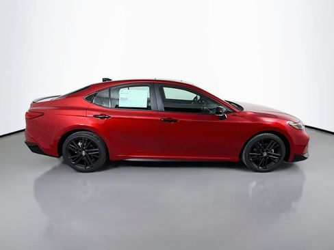New 2026 Toyota Camry Hybrid AWD/4WD image 4