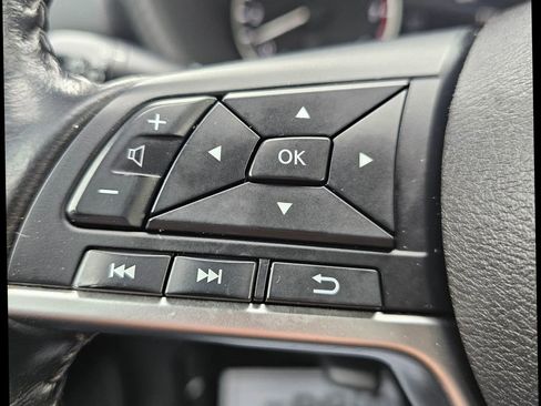 Used 2022 Nissan Sentra SV image 16