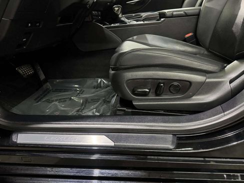 Used 2020 Lexus ES 350 w/ Premium Package FWD image 16