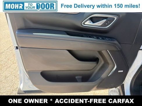 Used 2023 Chevrolet Suburban Z71 w/ Luxury Package image 10