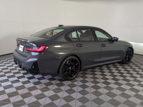 Used 2026 BMW 330i Sedan w/ M Sport Package RWD image 7