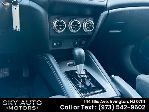 Used 2024 Mitsubishi Outlander Sport AWD image 17