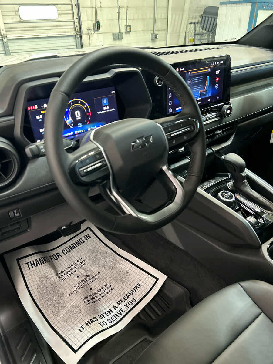 New 2026 Chevrolet Colorado Trail Boss AWD/4WD image 24