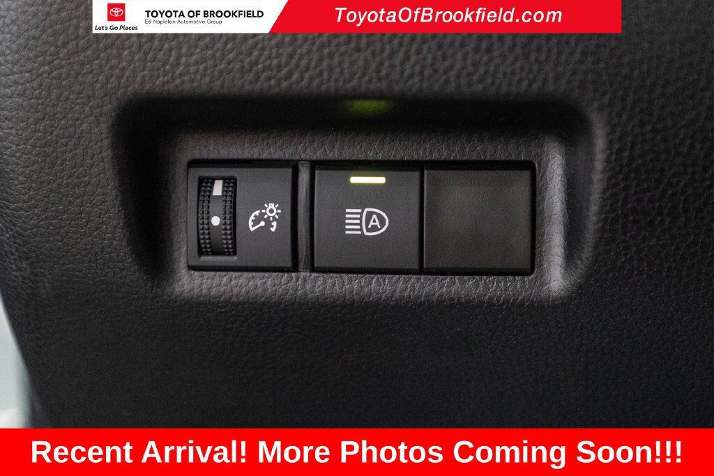 Certified 2023 Toyota RAV4 XLE AWD/4WD image 19