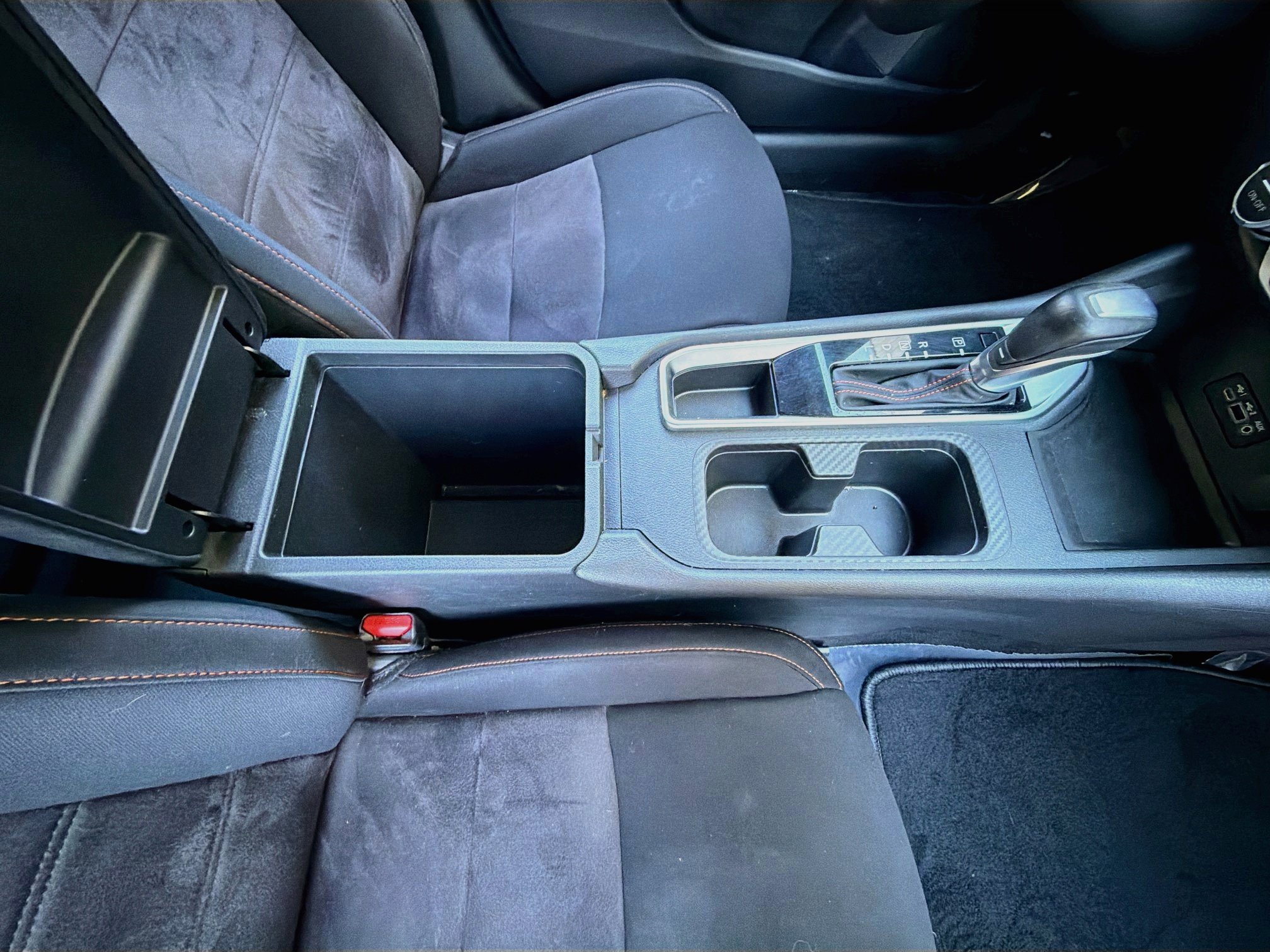Used 2023 Nissan Sentra SR w/ Midnight Edition Package FWD image 28