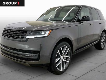 Used 2025 Land Rover Range Rover SE