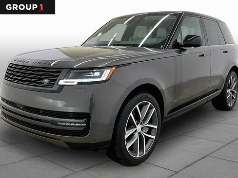 Used 2025 Land Rover Range Rover SE AWD/4WD image 1