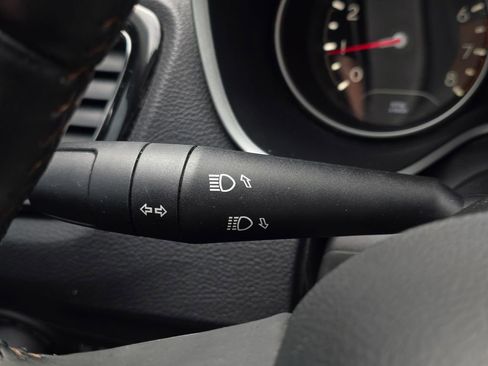 Used 2017 Jeep Compass Limited w/ Navigation Group AWD/4WD image 34