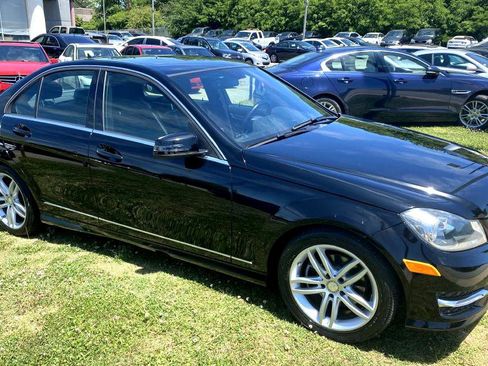 Used 2014 Mercedes-Benz C 250 Sedan image 1