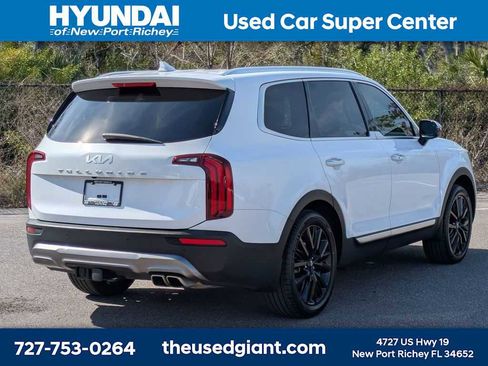 Used 2022 Kia Telluride SX w/ Towing Package image 5