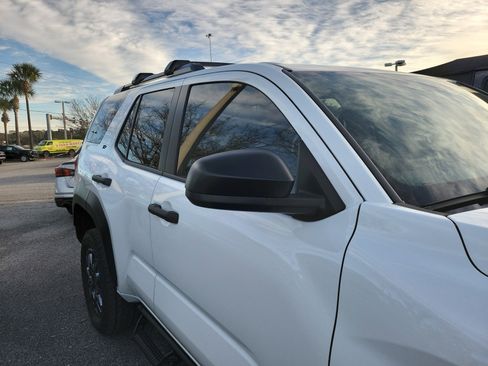 Used 2025 Toyota 4Runner SR5 image 10