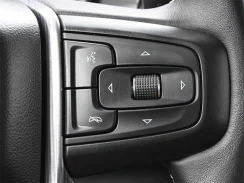 Used 2023 GMC Sierra 1500 Denali Ultimate image 9