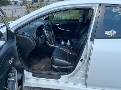 Used 2010 Toyota Corolla S w/ S EVP Pkg #3 FWD image 6