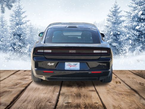 Used 2025 Dodge Charger R/T w/ Quick Order Package 25M R/T image 9