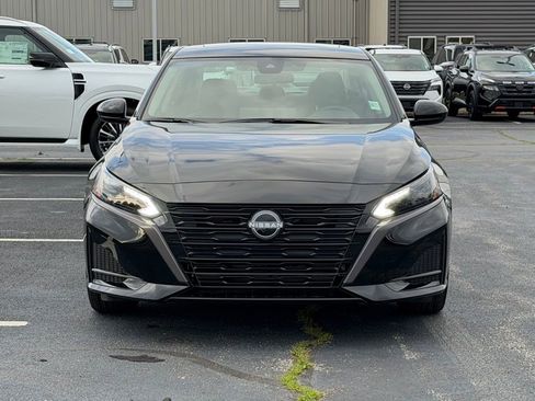 New 2026 Nissan Altima 2.5 SV w/ SV Special Edition Package FWD image 9