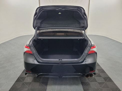 Used 2019 Toyota Camry SE image 29