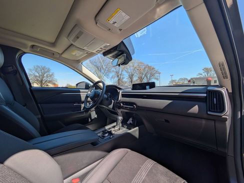 Used 2025 MAZDA CX-50 AWD 2.5 S w/ Premium Package image 31