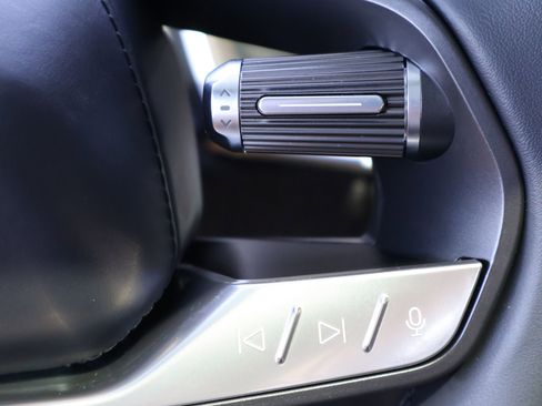 Used 2024 Lucid Air Touring AWD/4WD image 14
