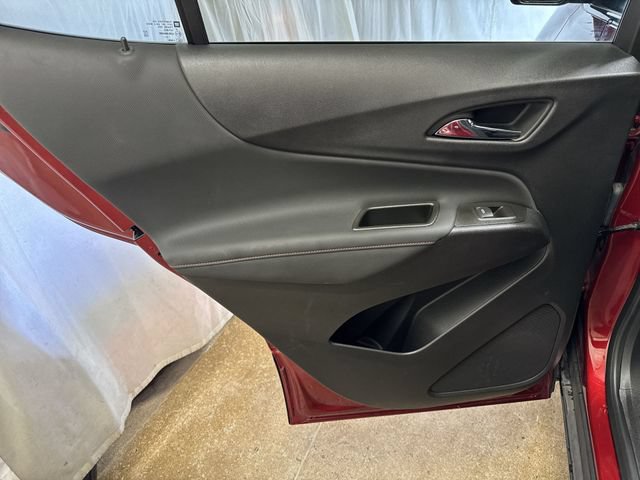 Used 2023 Chevrolet Equinox RS FWD image 24