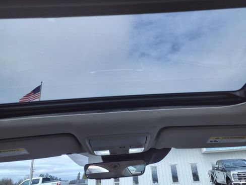 Used 2022 Honda Accord Touring image 17